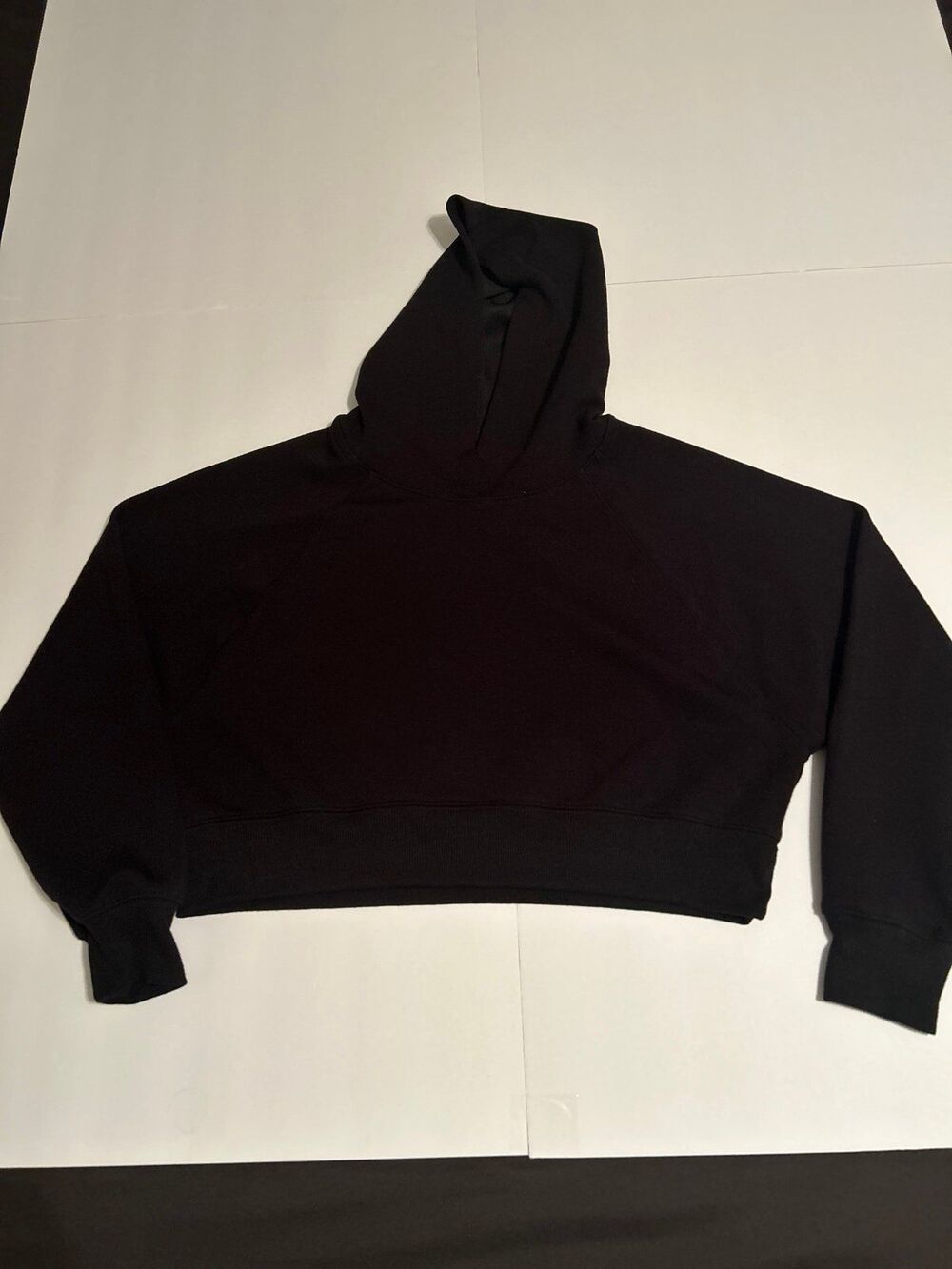 Sugar & Jade Women’s Black Cropped Pullover Hoodie – Size XL (14/16) - Picture 1 of 5